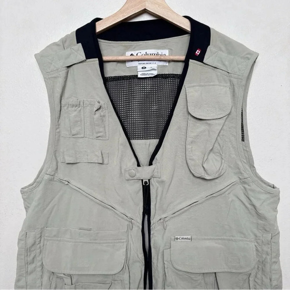 Columbia Unisex M Vtg Khaki  Fishing Vest Outdoor Photography Utility Hunting - Picture 2 of 13